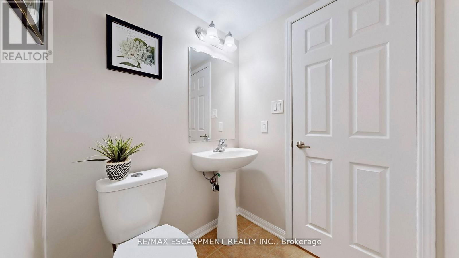 37 ARKWRIGHT DRIVE Image 5