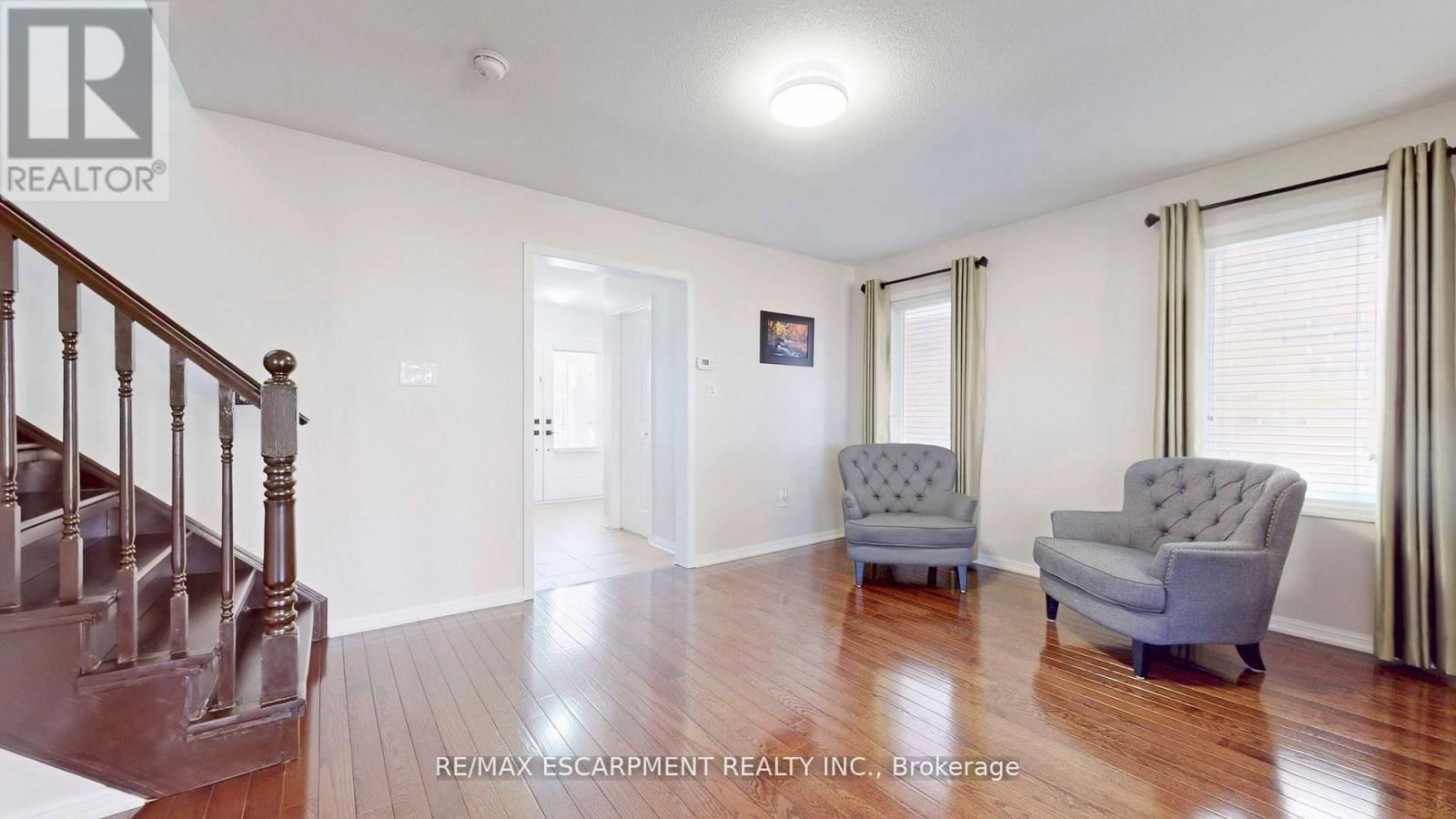 37 ARKWRIGHT DRIVE Image 6