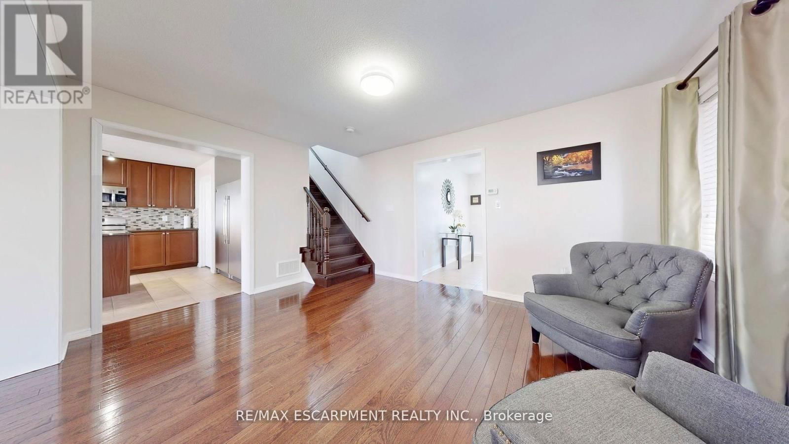 37 ARKWRIGHT DRIVE Image 7