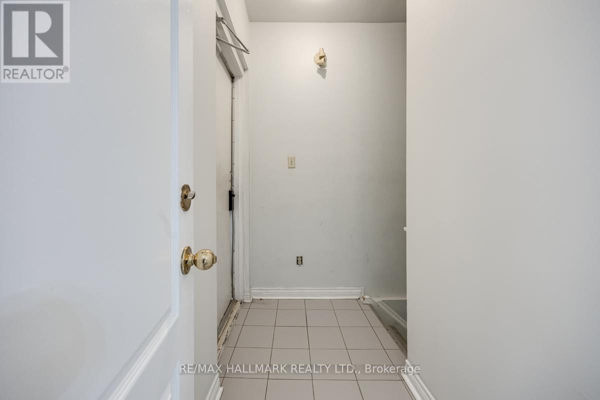 12 SNIDER AVENUE Image 17