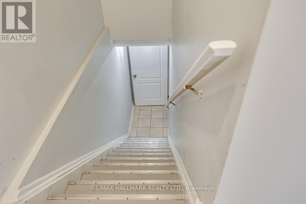 12 SNIDER AVENUE Image 18