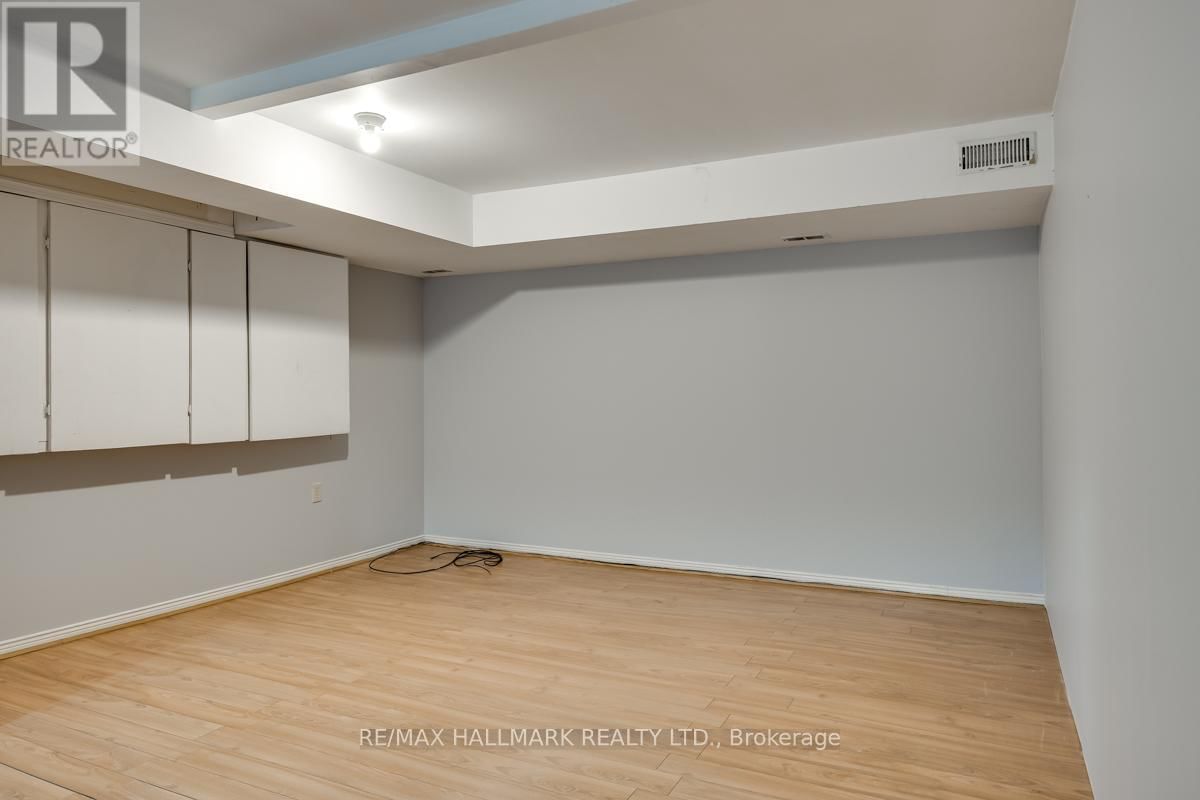 12 SNIDER AVENUE Image 25