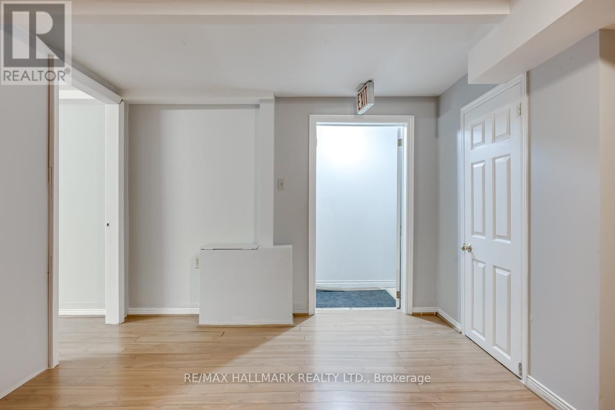 12 SNIDER AVENUE Image 26