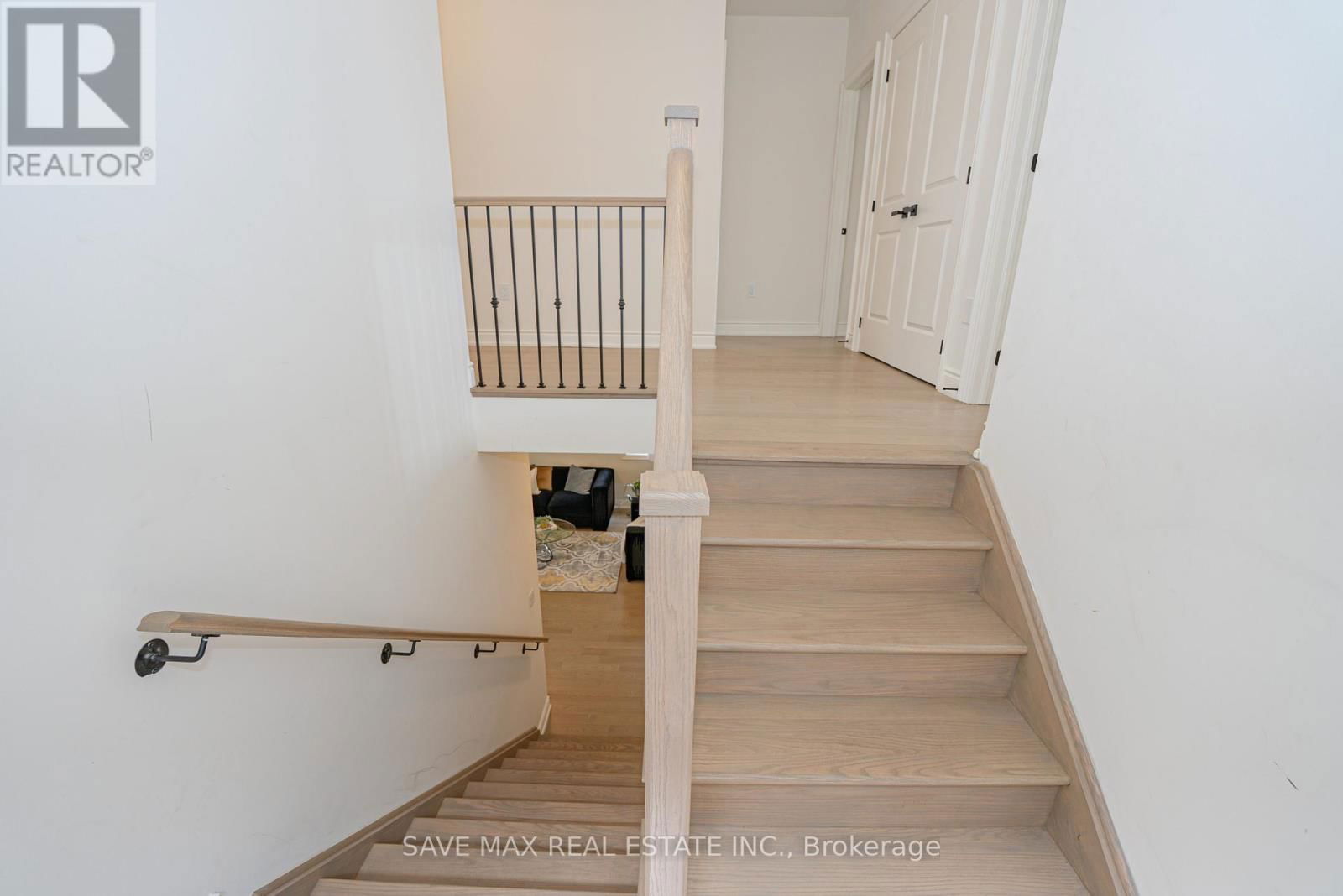 113 WALKER ROAD Image 23
