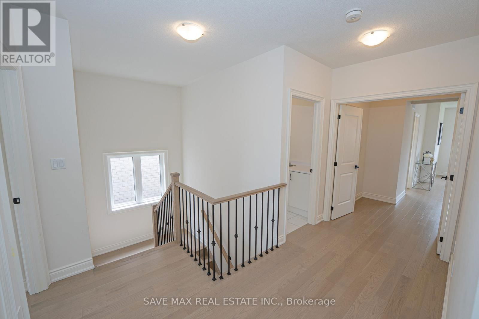 113 WALKER ROAD Image 24