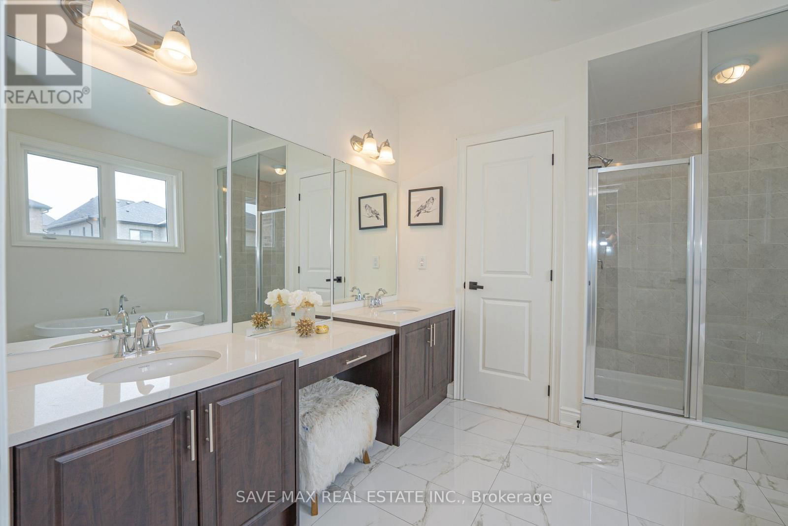 113 WALKER ROAD Image 28