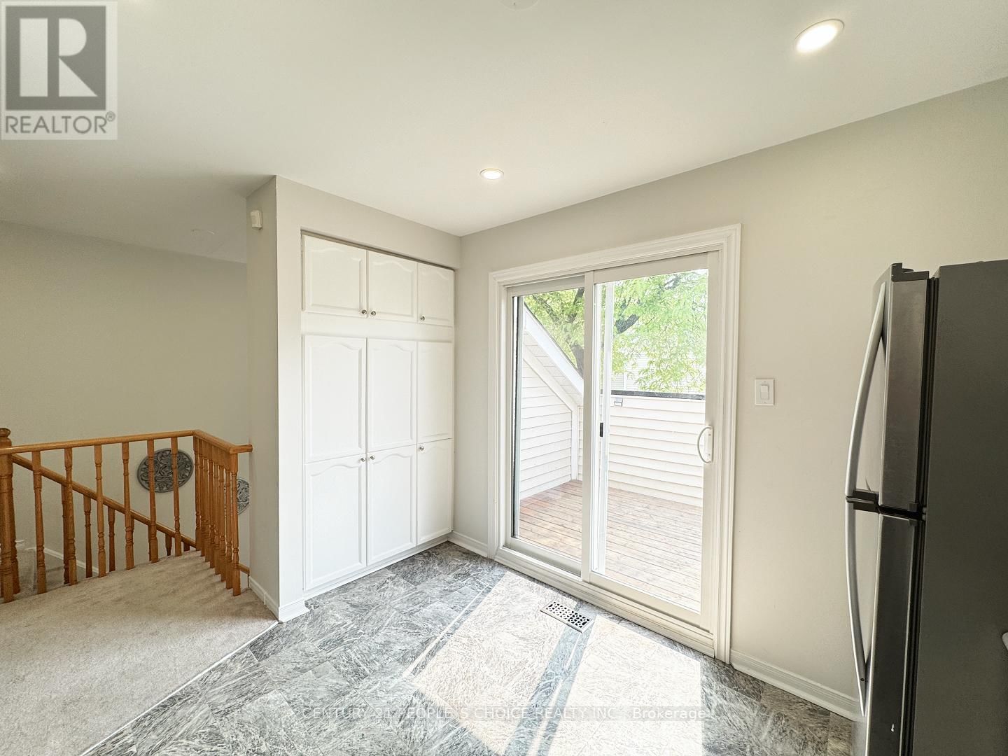 30 - 2530 NORTHAMPTON BOULEVARD Image 25