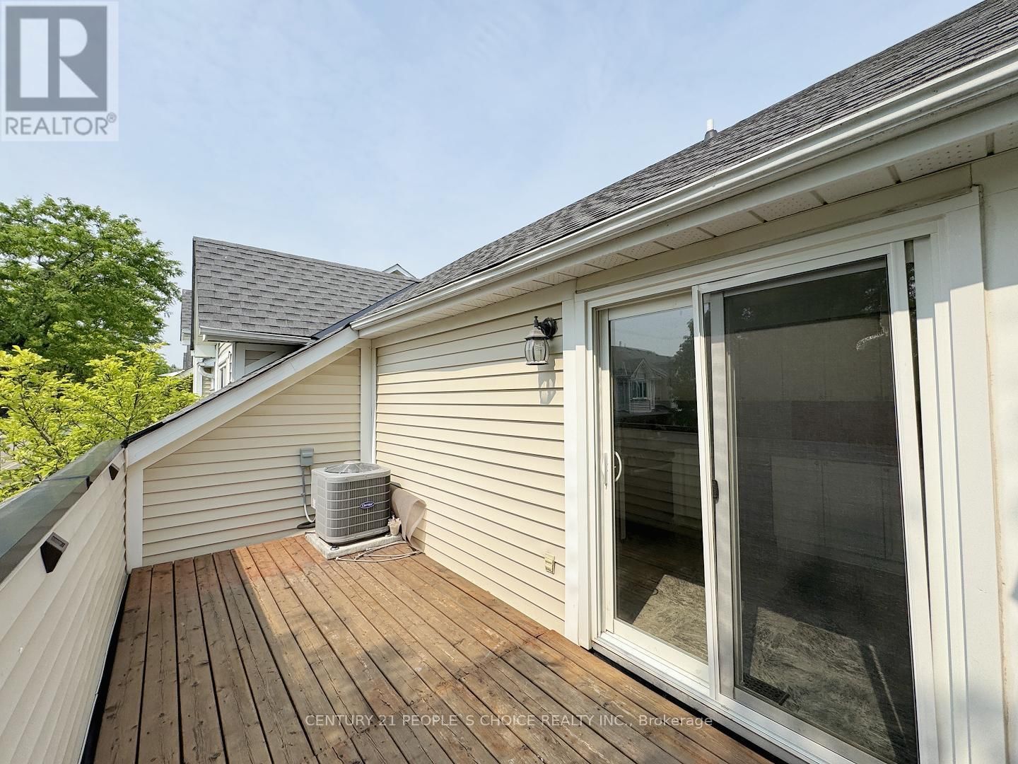 30 - 2530 NORTHAMPTON BOULEVARD Image 26