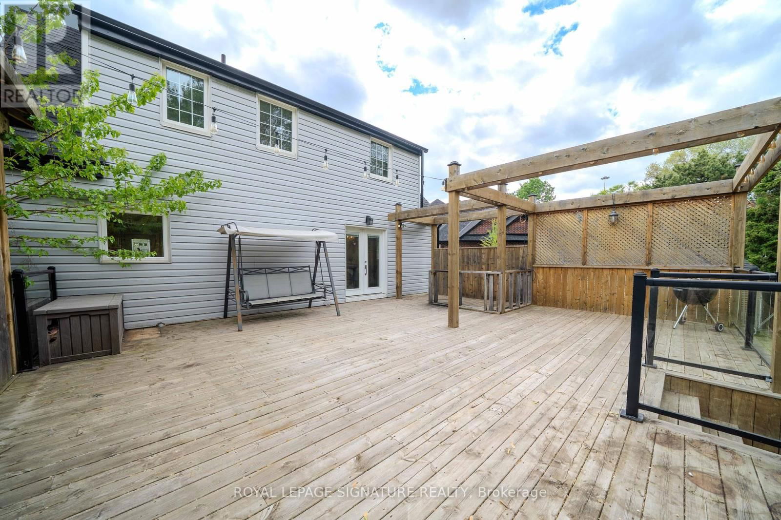 41 MAYO DRIVE Image 30