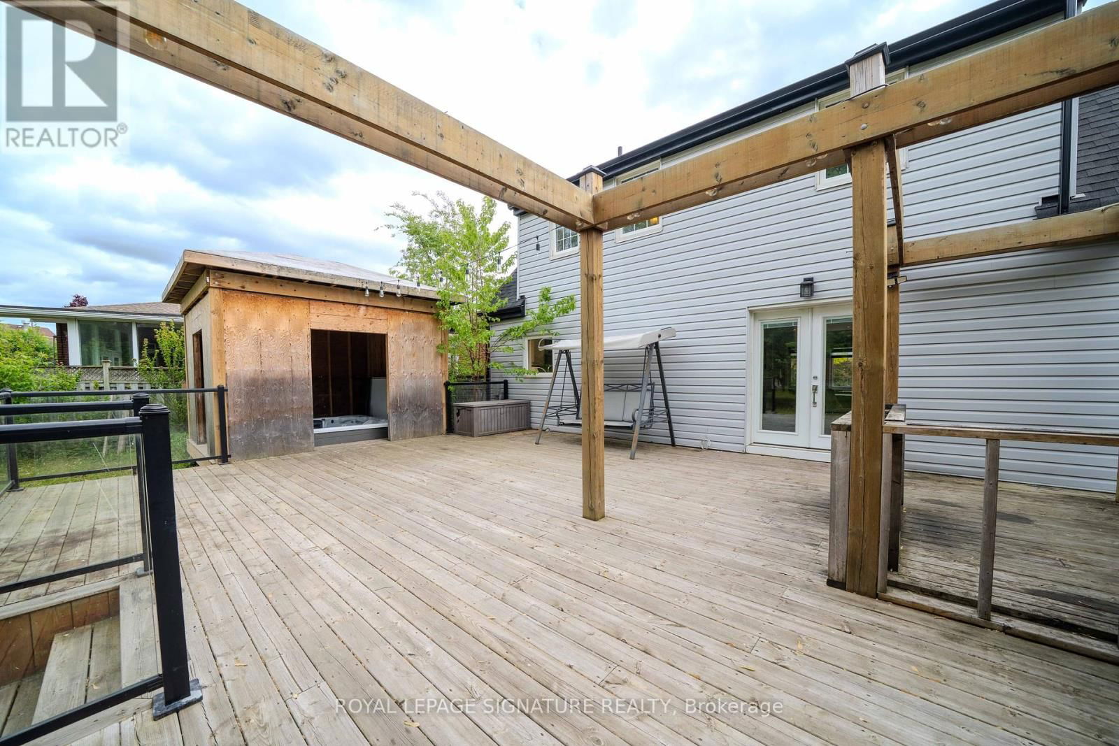 41 MAYO DRIVE Image 32