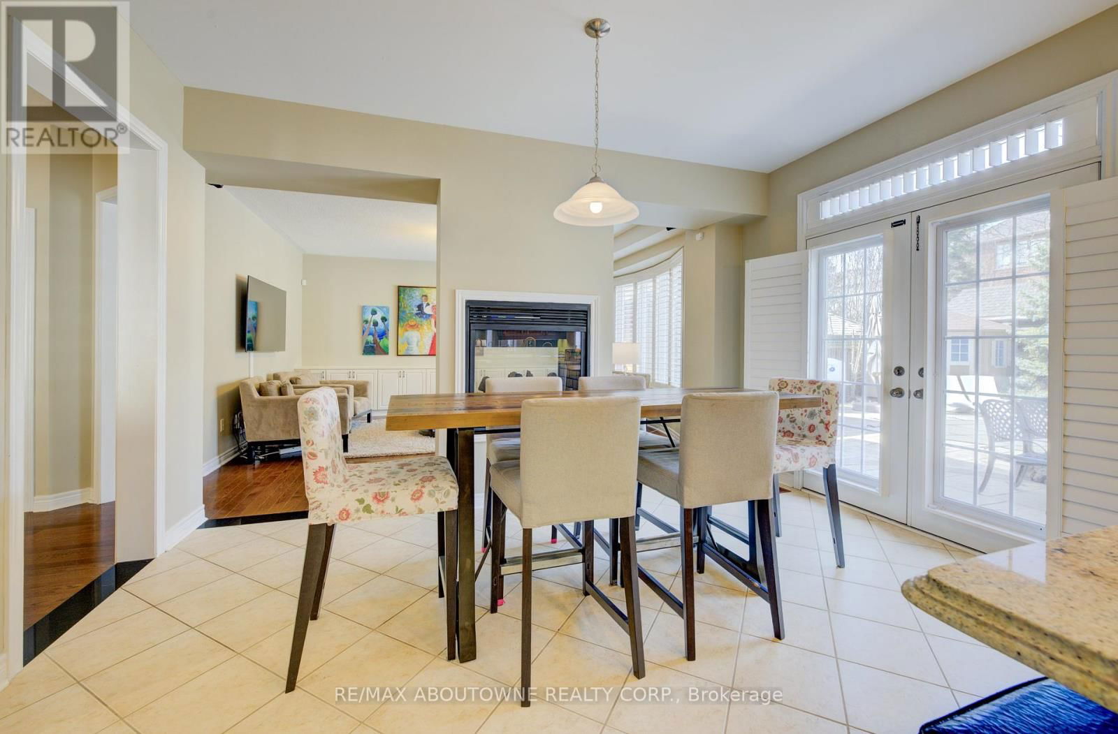 1521 CRAIGLEITH ROAD Image 10