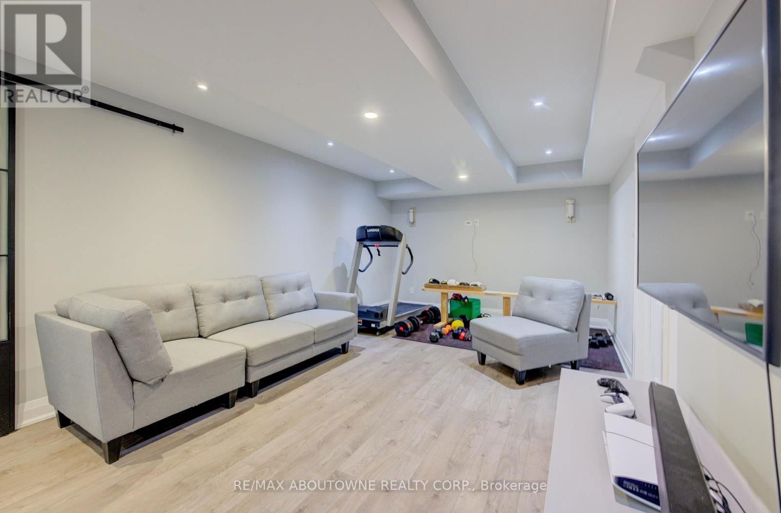 1521 CRAIGLEITH ROAD Image 29