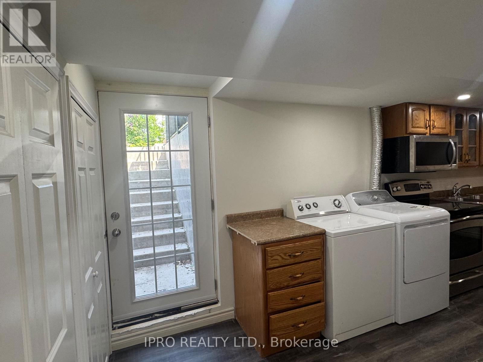 1333 SHELDON AVENUE Image 15