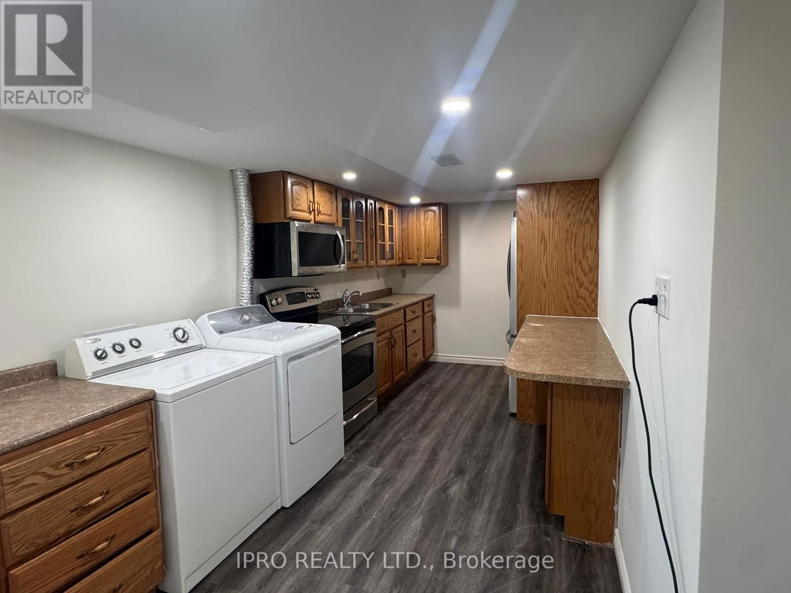 1333 SHELDON AVENUE Image 16
