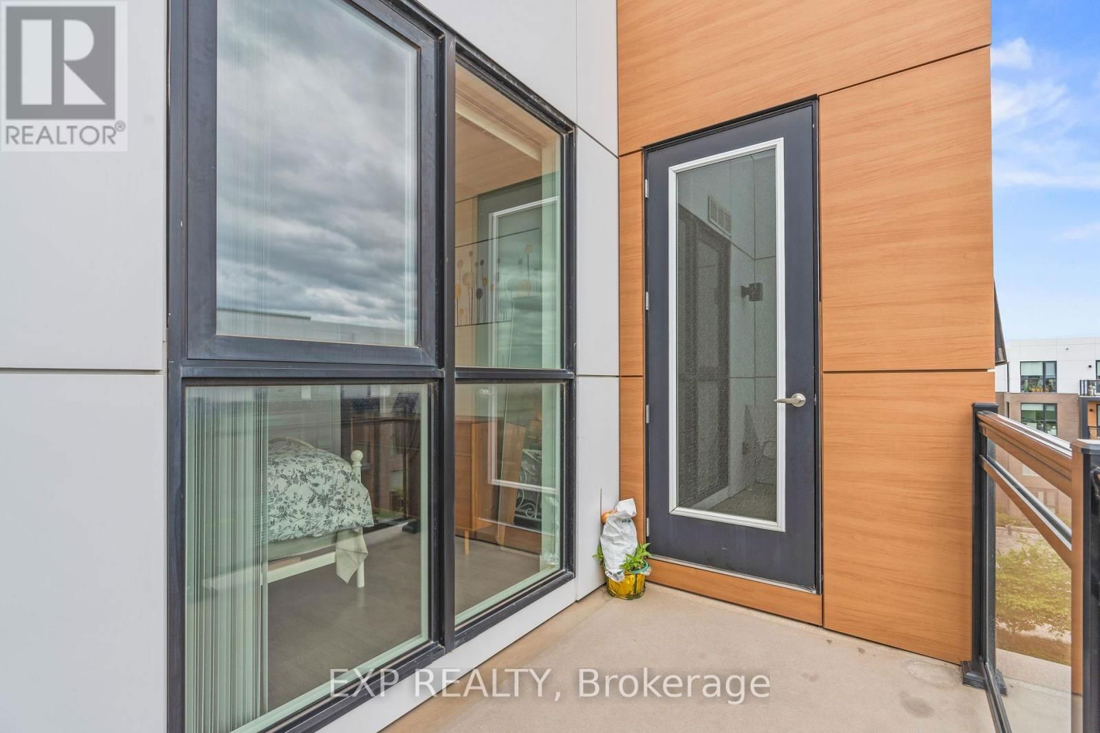 413 - 150 SABINA DRIVE Image 18