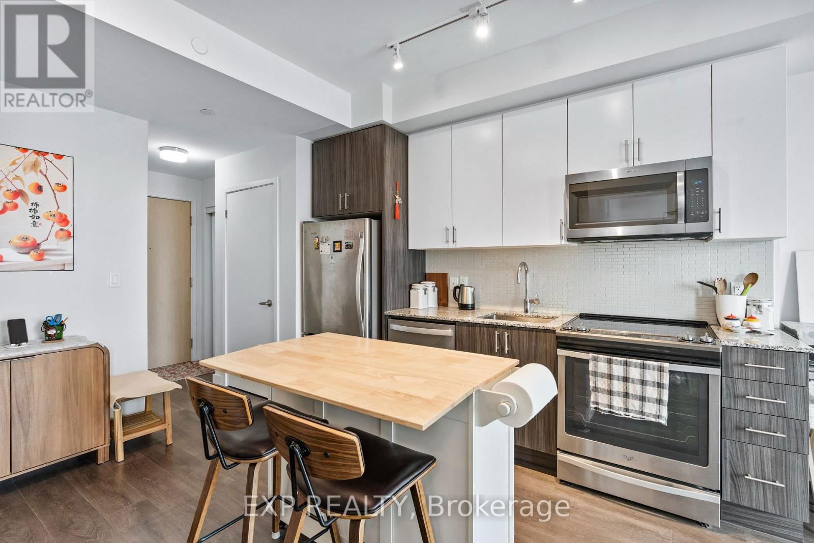 413 - 150 SABINA DRIVE Image 6
