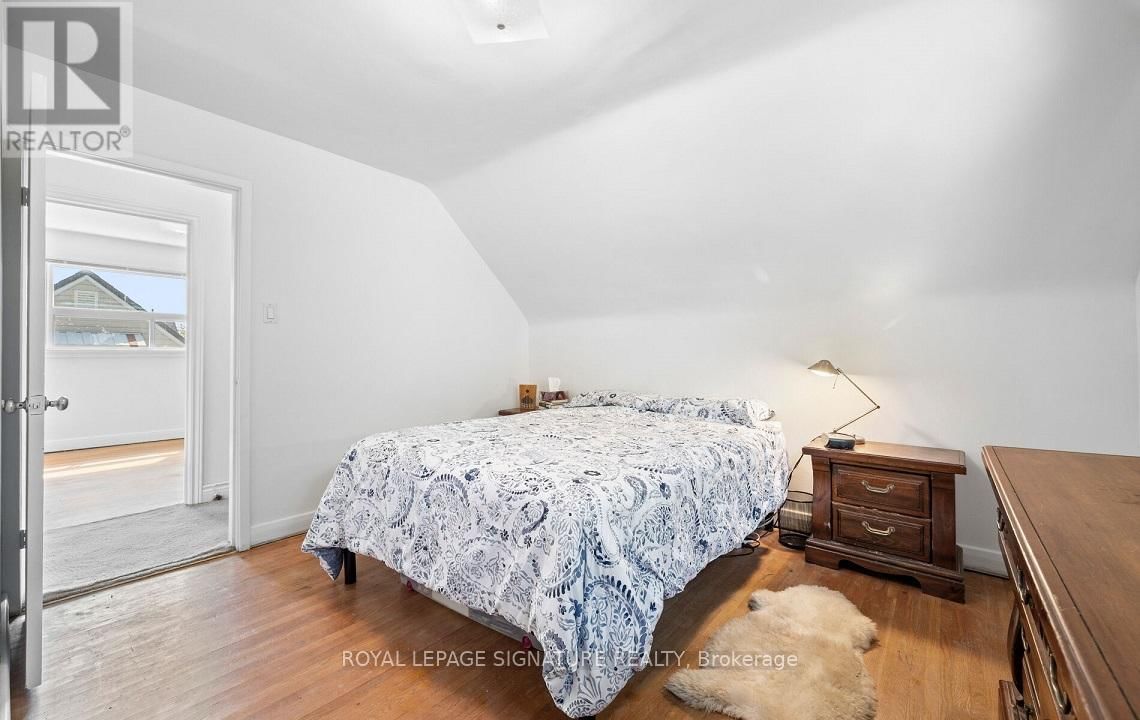 129 ALLENBY AVENUE Image 17