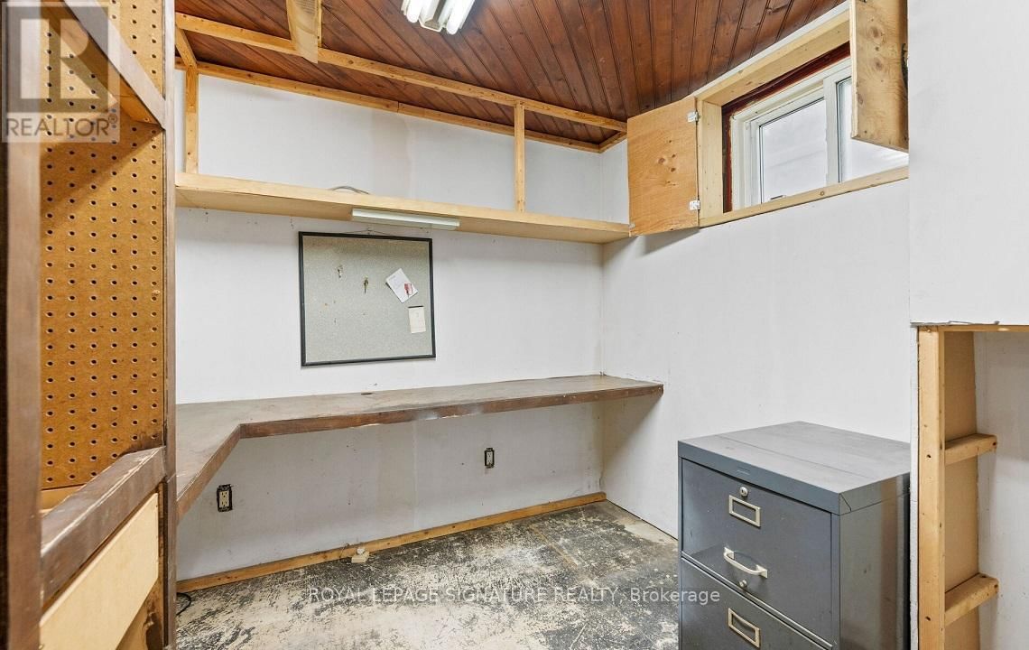 129 ALLENBY AVENUE Image 33