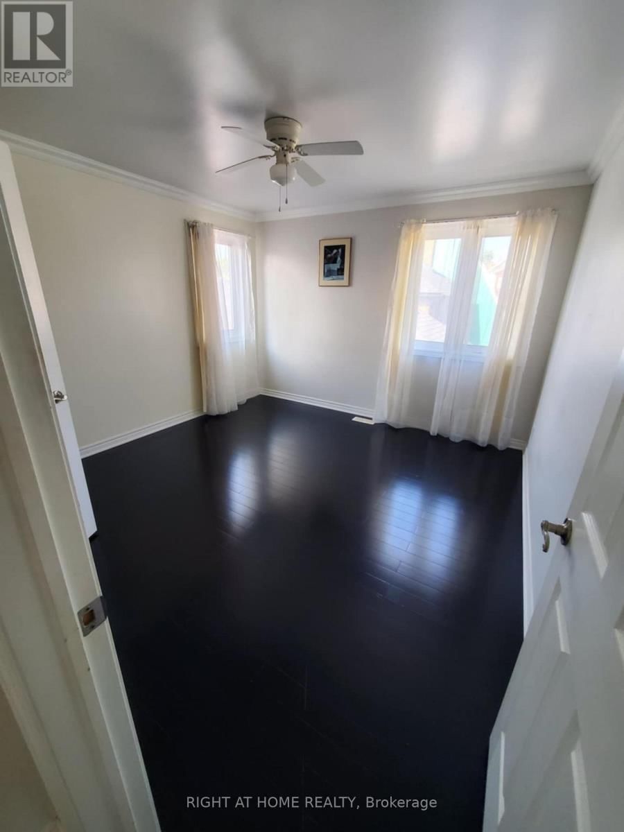 51 NORMAN AVENUE Image 10