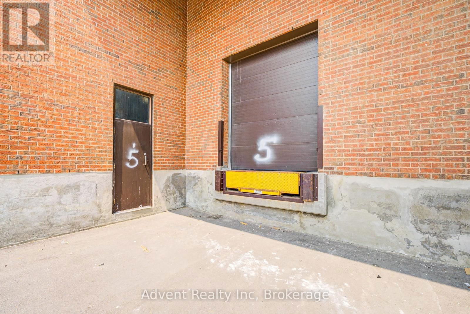 5 - 2501 STEELES AVENUE WEST Image 37