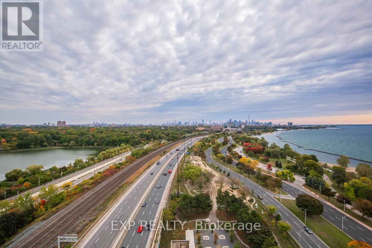 LPH07 - 1900 LAKE SHORE BOULEVARD WEST Image 22