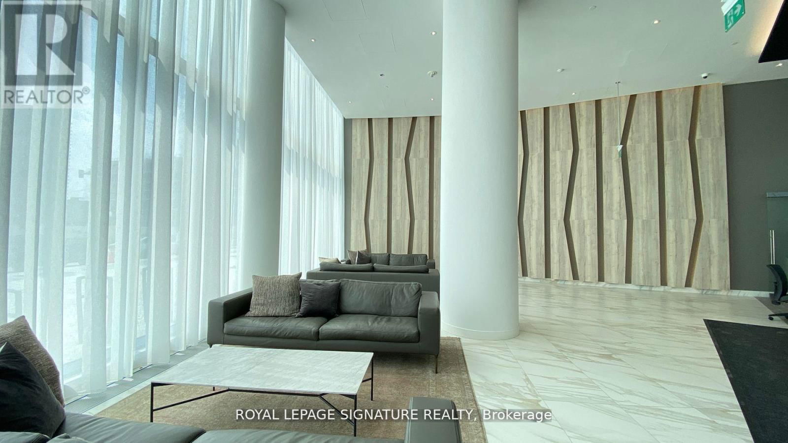 2005 - 3883 QUARTZ ROAD Image 4