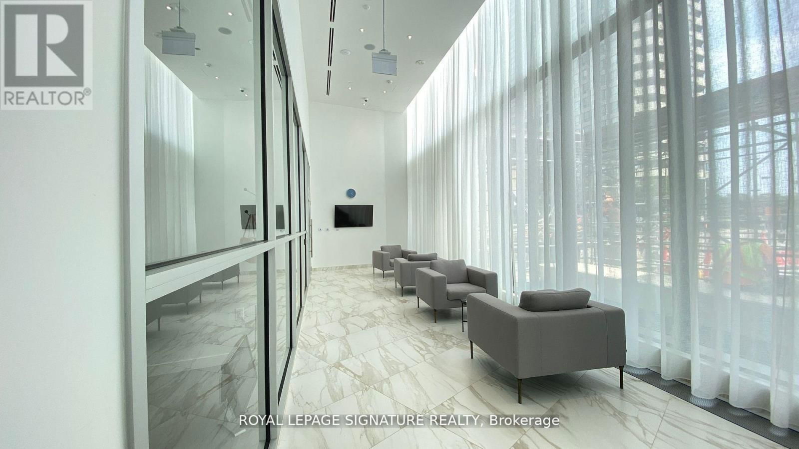 2005 - 3883 QUARTZ ROAD Image 6