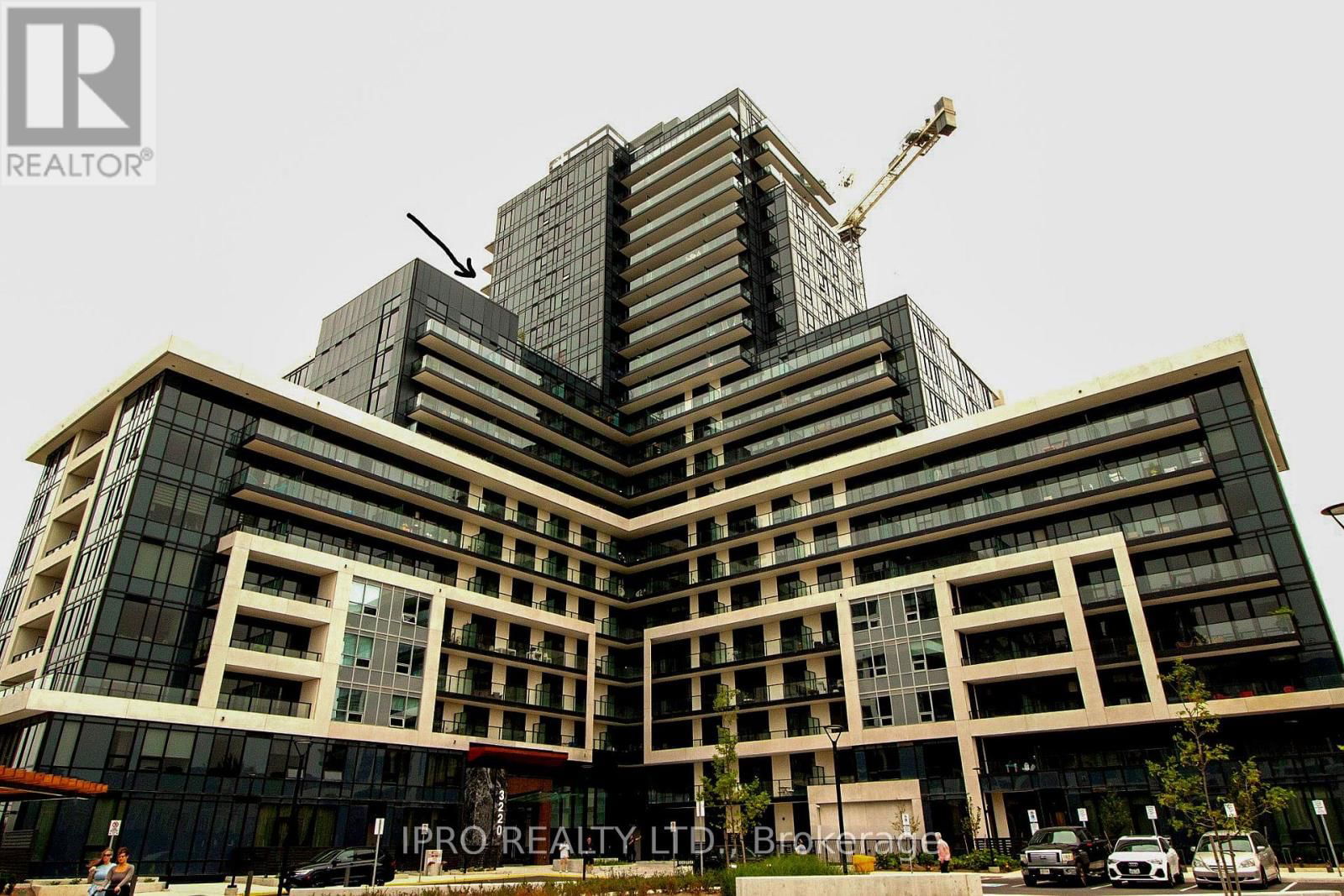 2002 - 3220 WILLIAM COLTSON AVENUE Image 1