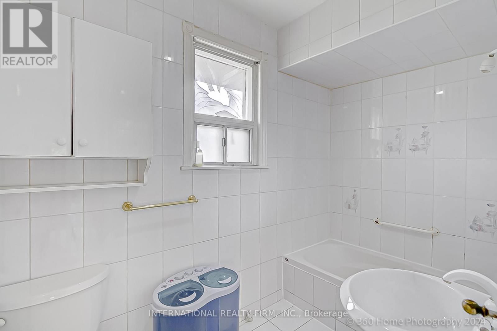 85 LETCHWORTH CRESCENT Image 13