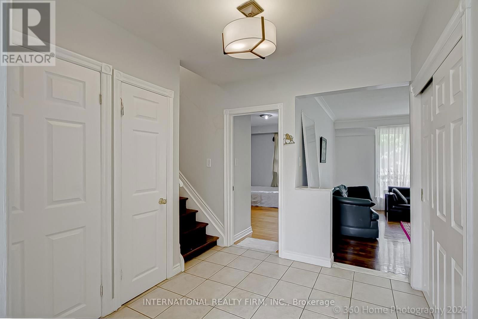 85 LETCHWORTH CRESCENT Image 4