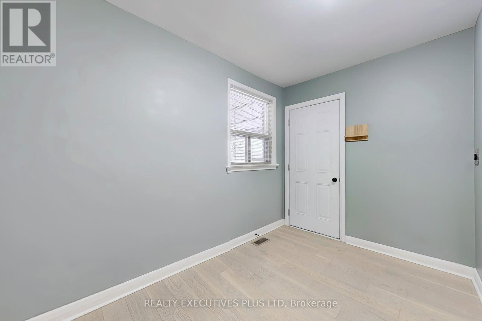 6 AZROCK ROAD Image 14