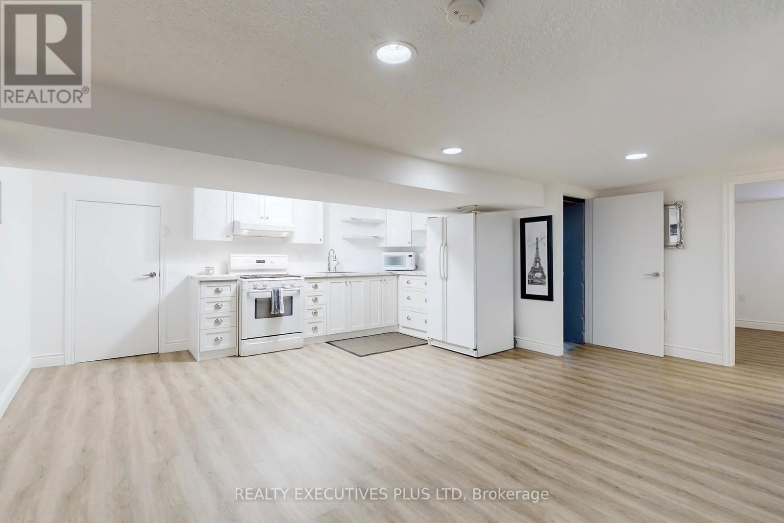 6 AZROCK ROAD Image 18