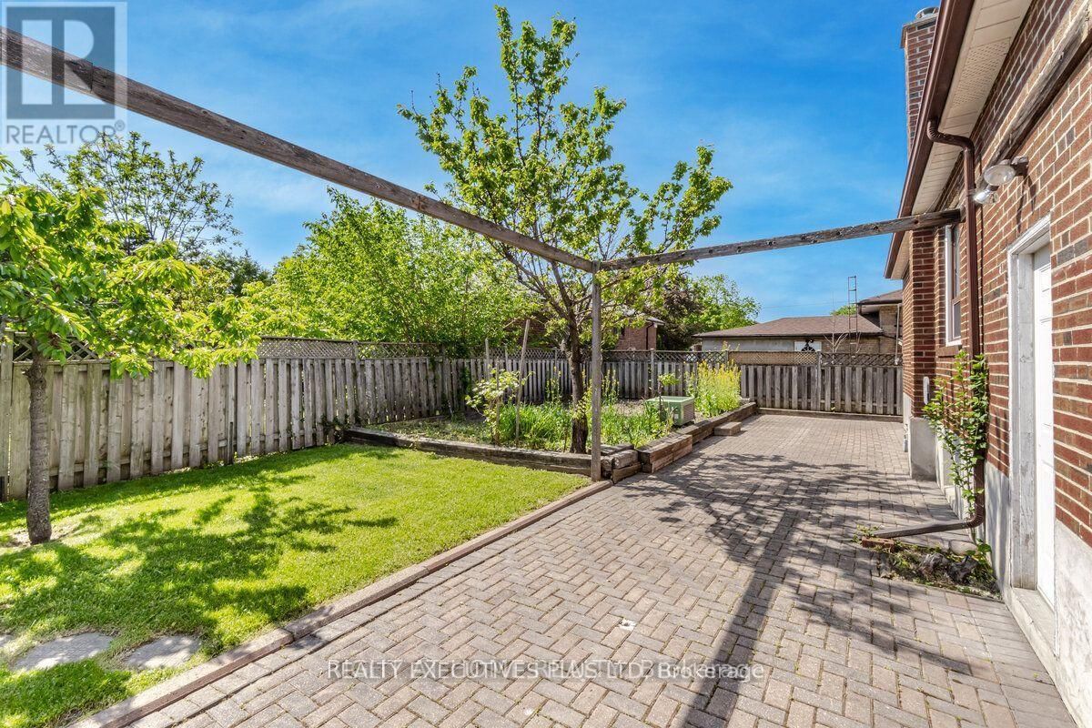 6 AZROCK ROAD Image 22