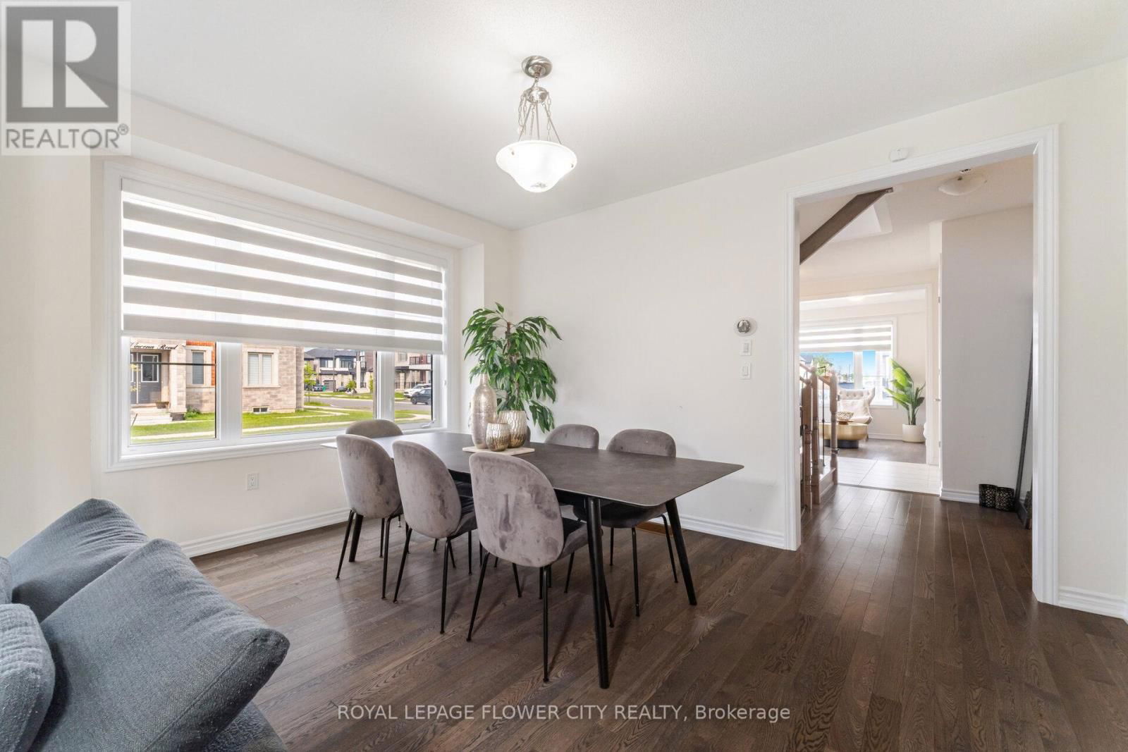 24 VINCENA ROAD Image 7