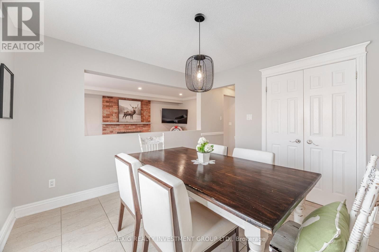 66 SETTLER COURT Image 14