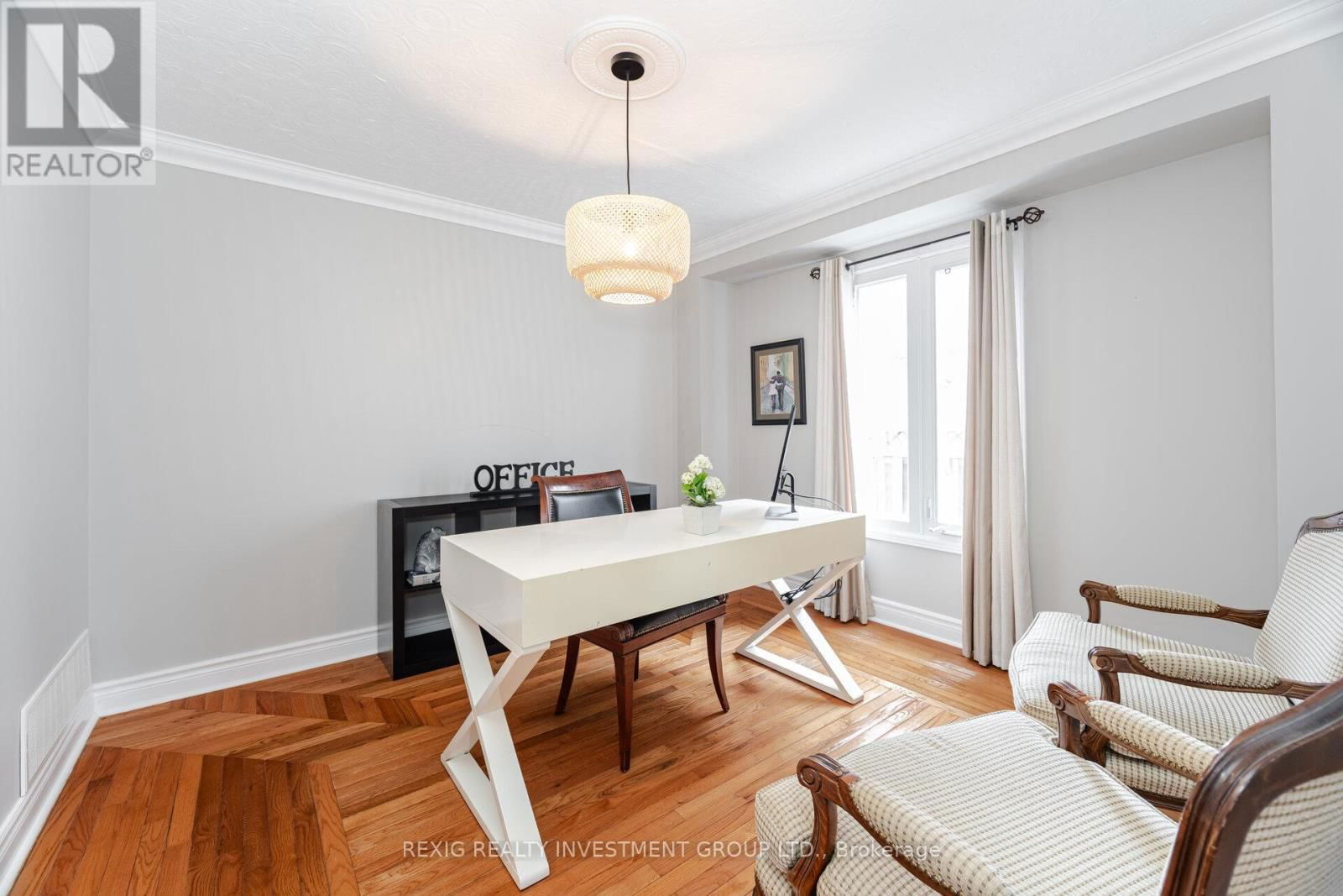 66 SETTLER COURT Image 21