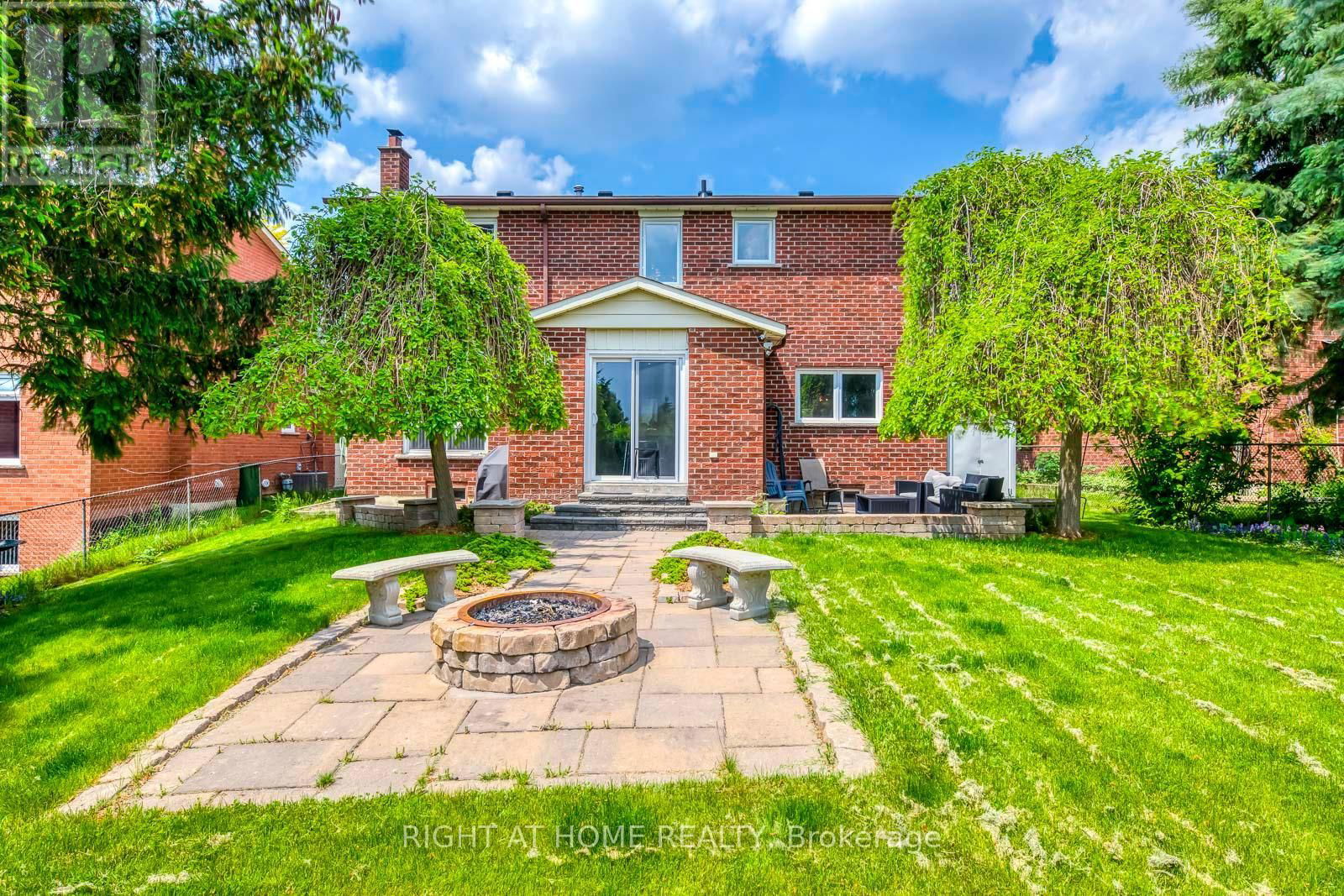 70 DE ROSE AVENUE Image 50