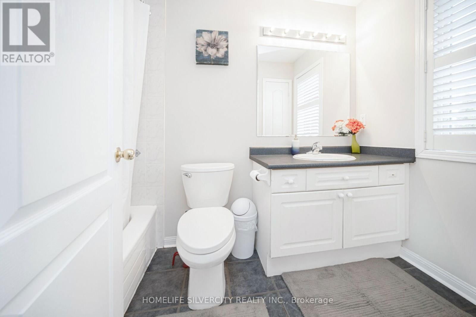 119 HERDWICK STREET Image 24