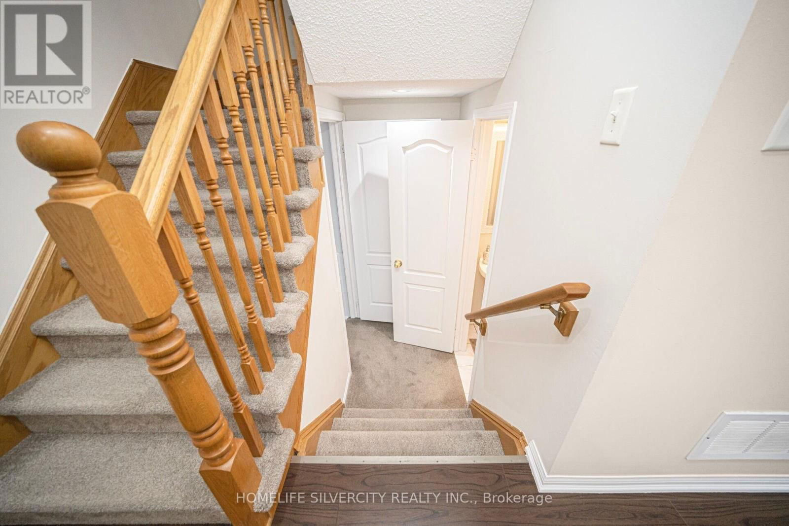 119 HERDWICK STREET Image 36