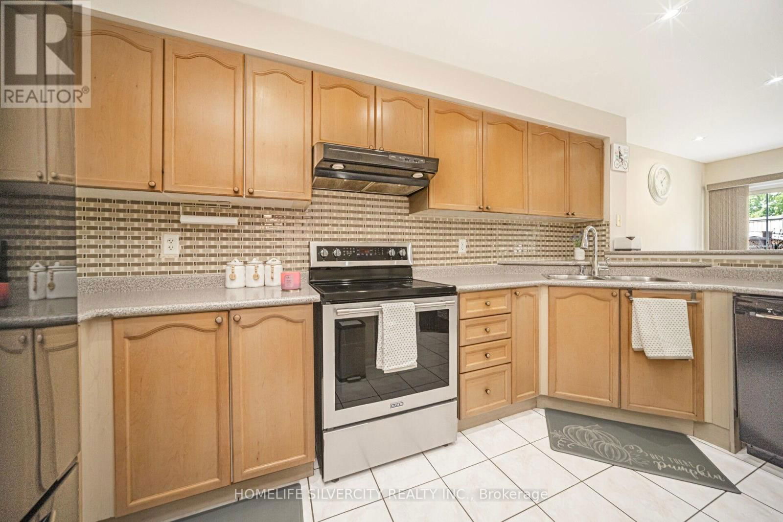 119 HERDWICK STREET Image 9