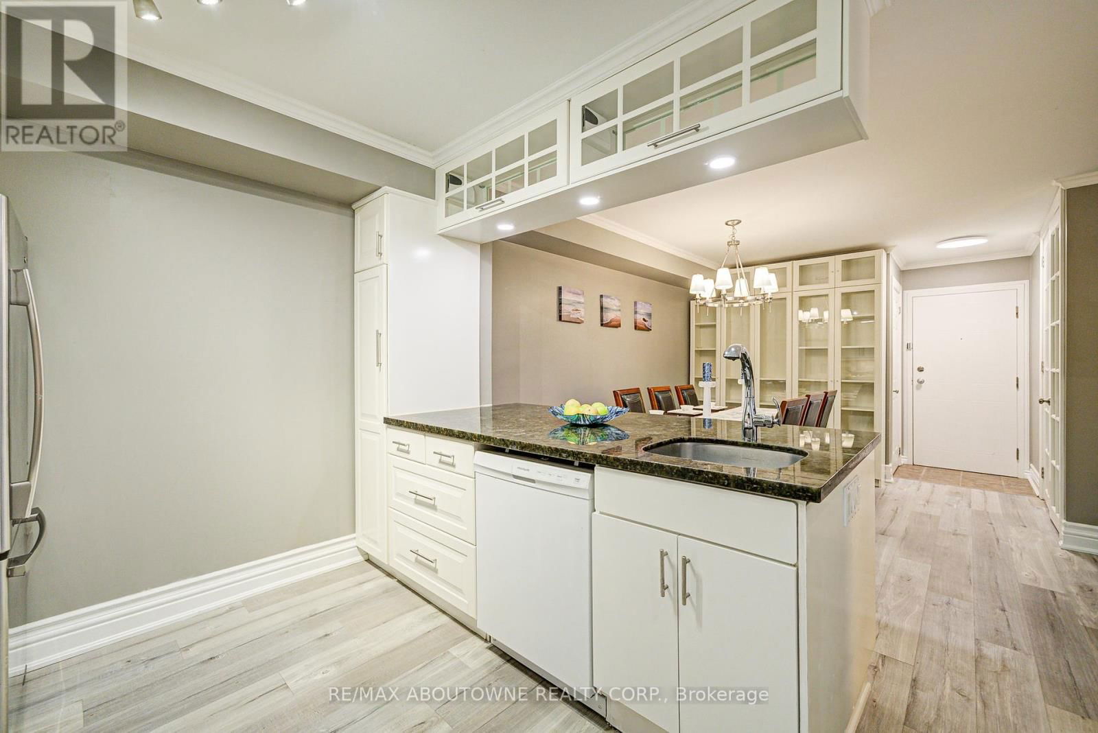 1514 - 1482 PILGRIMS WAY Image 15