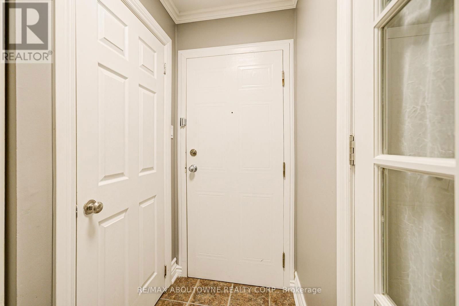 1514 - 1482 PILGRIMS WAY Image 6