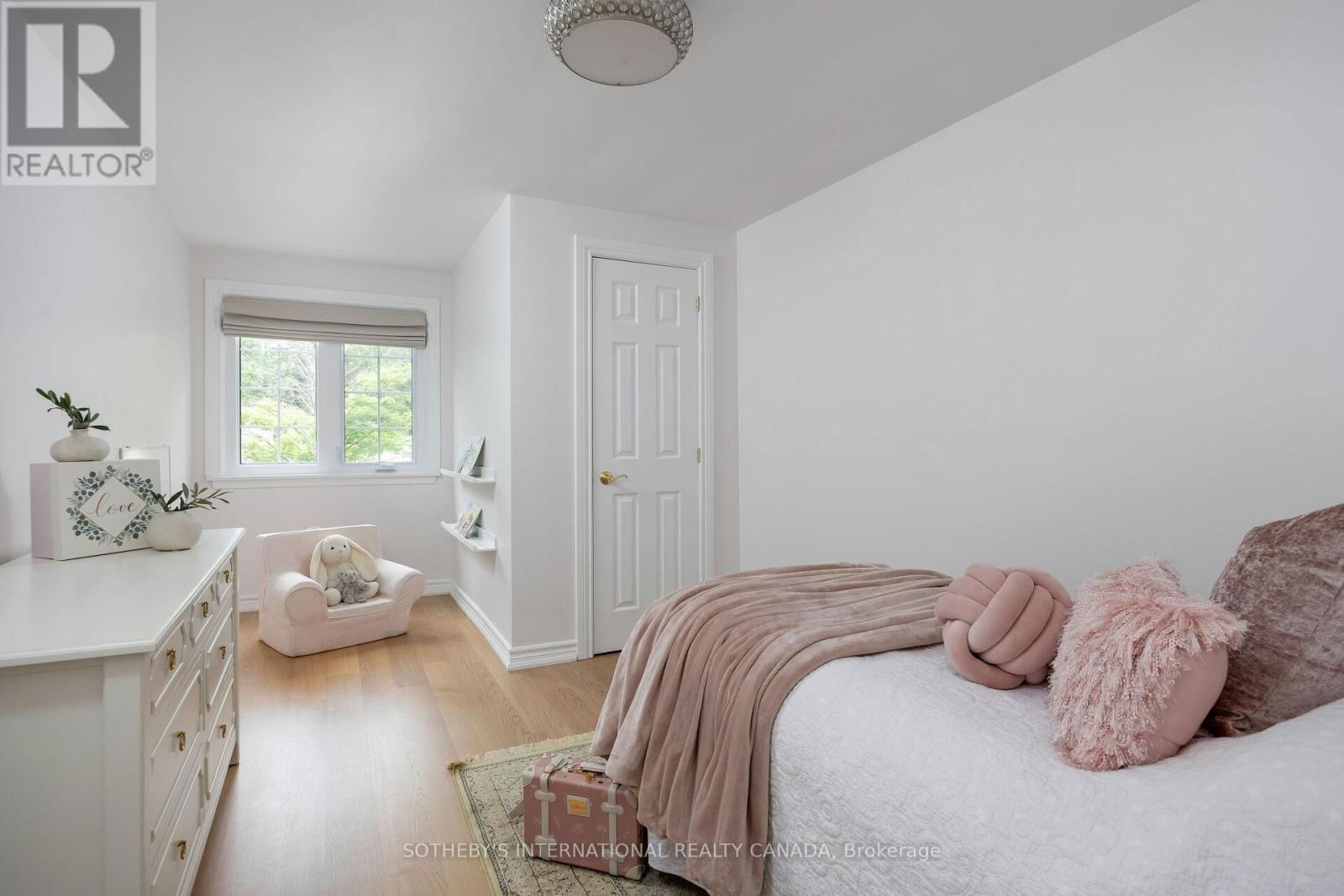 1162 FAIR BIRCH DRIVE Image 33