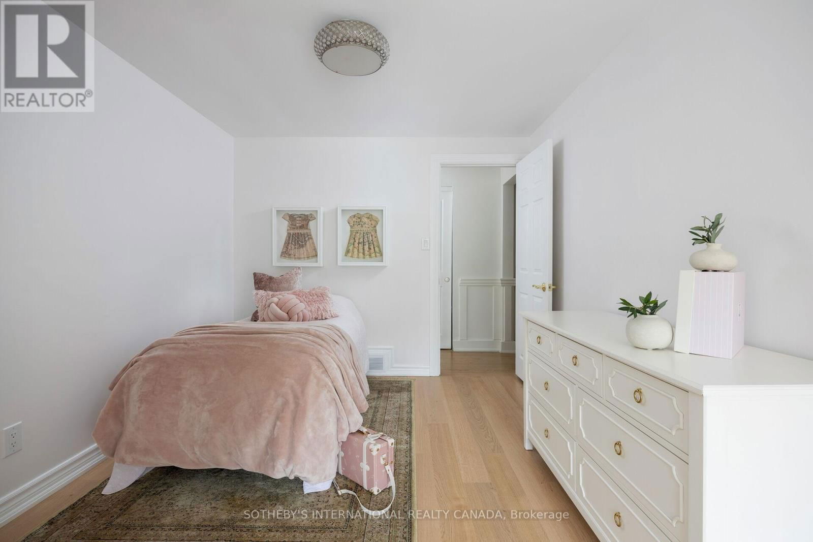 1162 FAIR BIRCH DRIVE Image 34