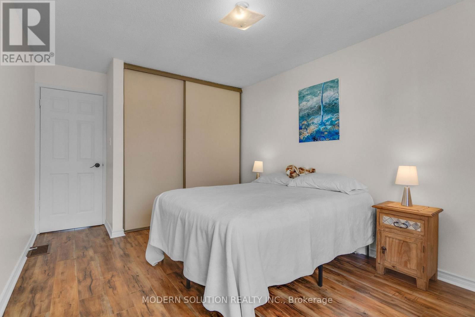 25 - 1021 CEDARGLEN GATE Image 28
