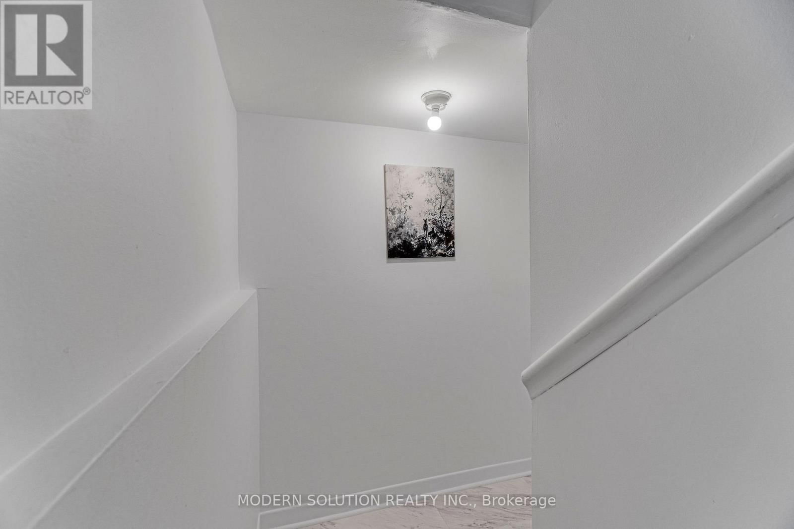 25 - 1021 CEDARGLEN GATE Image 31