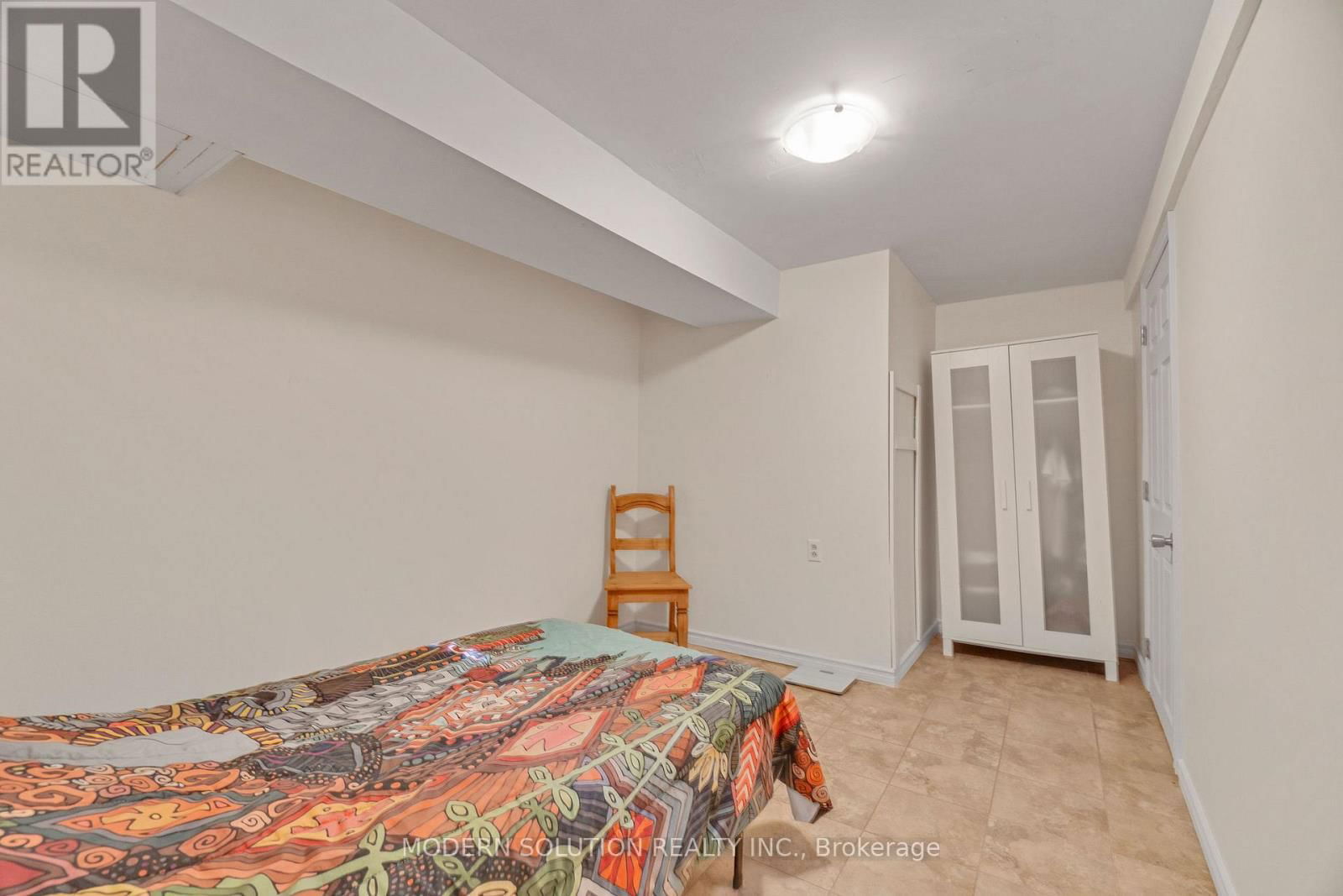 25 - 1021 CEDARGLEN GATE Image 33