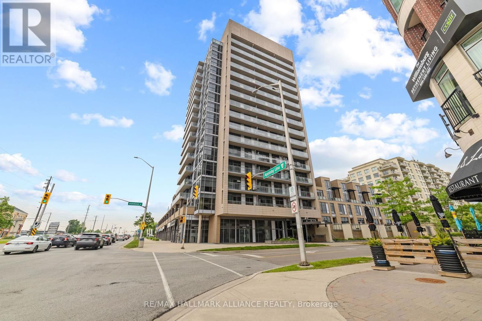 PH6 - 2180 MARINE DR DRIVE Image 46