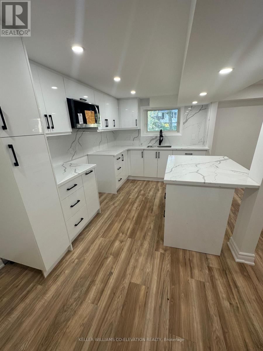 379 BRYANT CRESCENT Image 3