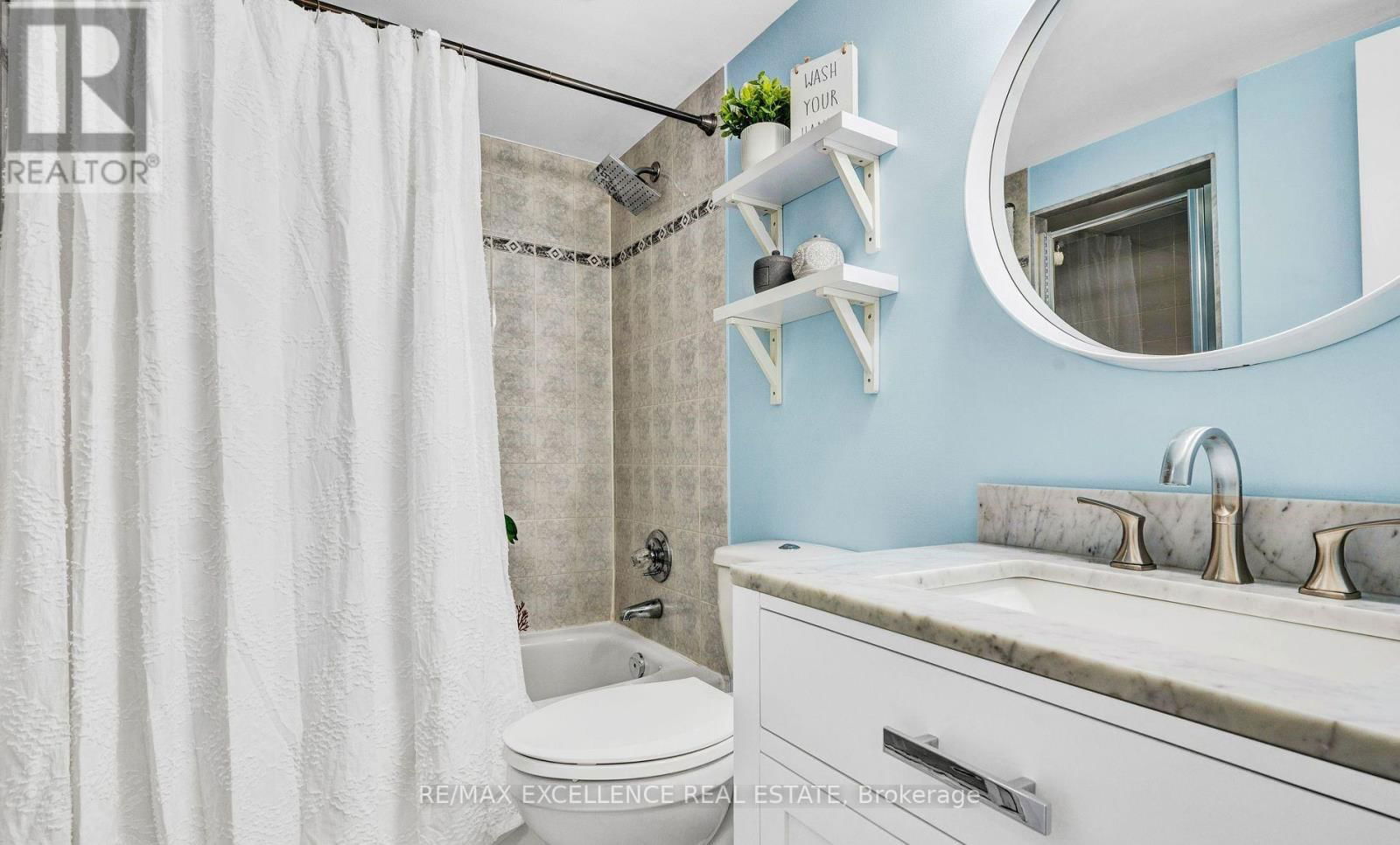 502 - 700 CONSTELLATION DRIVE Image 30